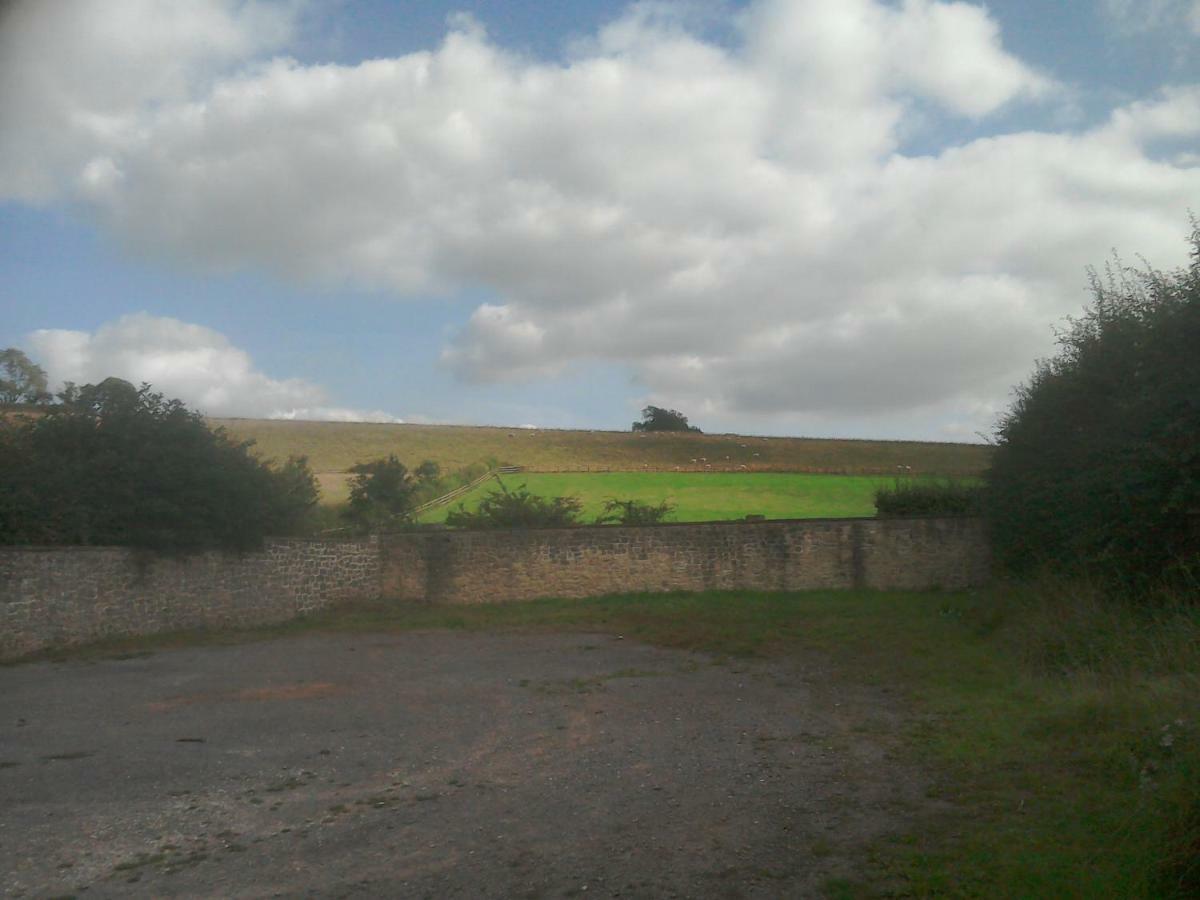 The Crown Inn Alvediston Экстерьер фото