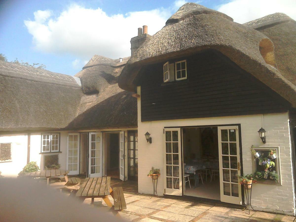 The Crown Inn Alvediston Экстерьер фото