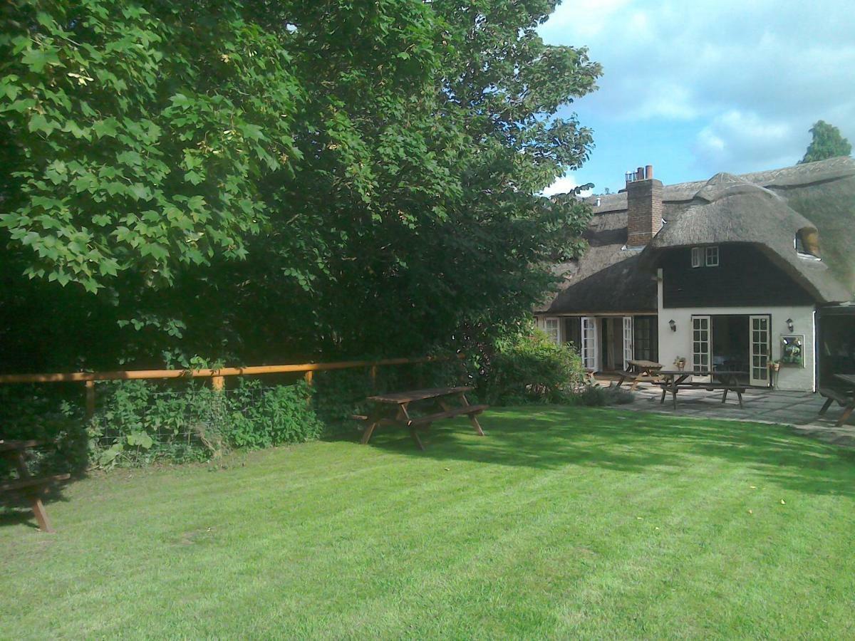 The Crown Inn Alvediston Экстерьер фото